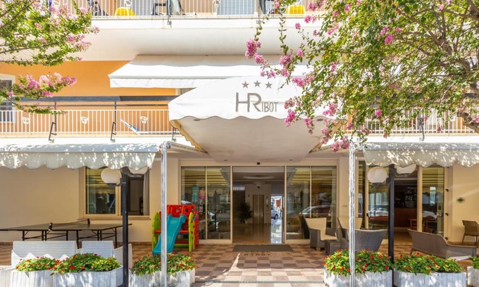 Torre Pedrera Hotel | Hotel Ribot