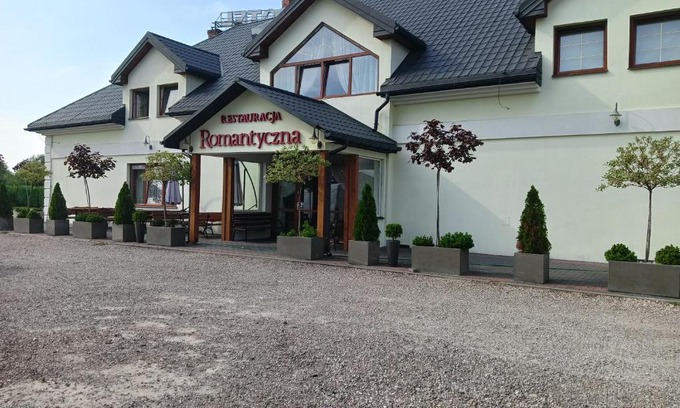 Miedzyrzec Podlaski Hotel | Hotel Romantyczny
