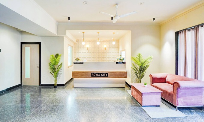 Sector 70 Apartamento | Hotel Royal City