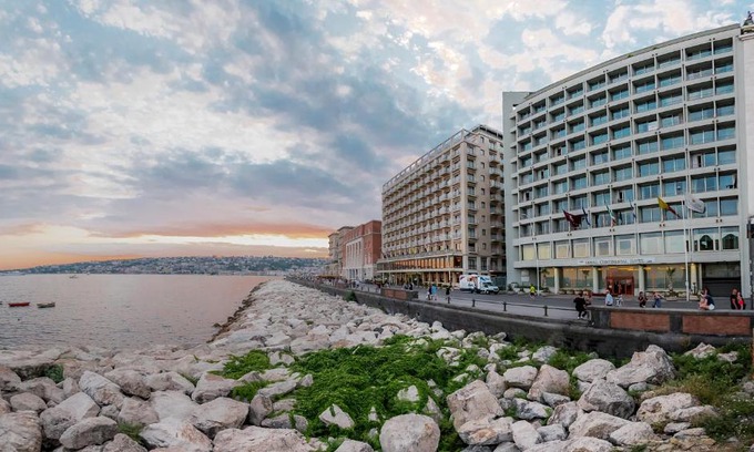 San Ferdinando Hotel | Hotel Royal Continental
