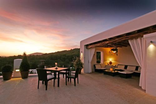 Sant Carles de Peralta Casa | Hotel Rural & Spa Can Curreu