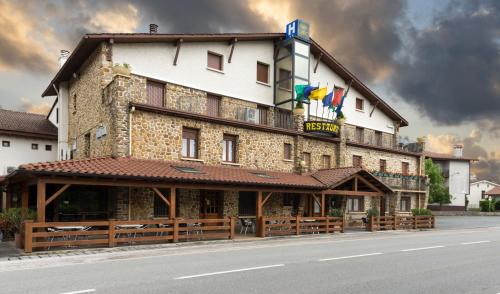 Arbizu Casa | Hotel Rural Izar Ondo