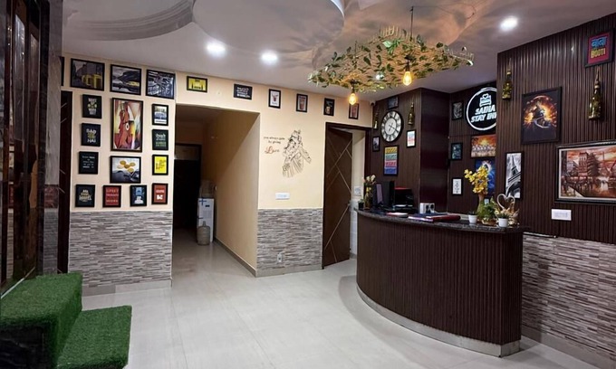 Sector 15 Hotel | Hotel Saina Stay Inn