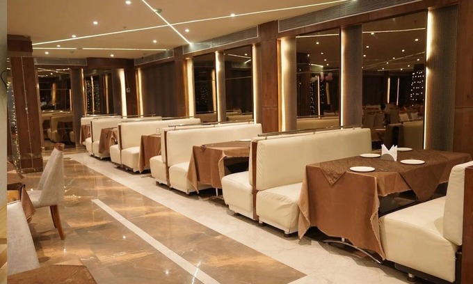 Marhi Hotel | Hotel Samdariya Gold - Rewa
