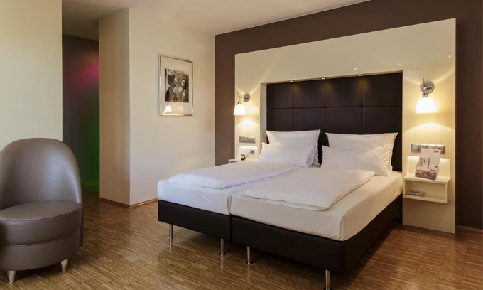 Altstadt-Nord Hotel | Hotel Santo