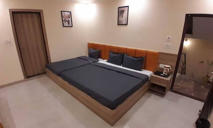 Haridwar Hotel | Hotel Shiv Inn By T And M Hotels