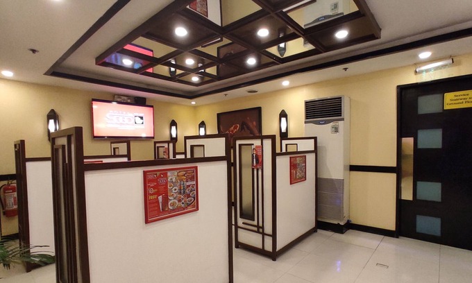 Santa Cruz Hotel | Hotel Sogo Avenida