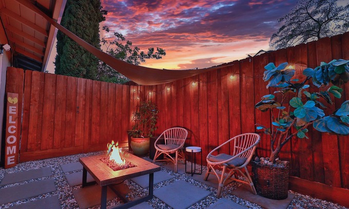 Northgate Apartamento | Hotel-Style-Suite+Patio & Private Entrance & Parking