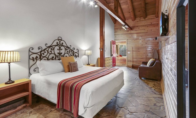 Wimberley Hotel | Hotel Style Suite with Resort Pool, Fire Pit, and Grill