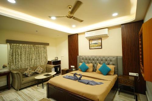 Khattalwada Hotel | Hotel Suncity Villa