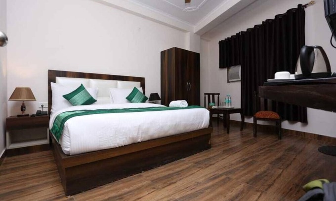 Mahipalpur Extension Hotel | Hotel The Mars