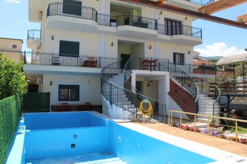 Orikum Apartamento | Hotel VANGJELI Orikum