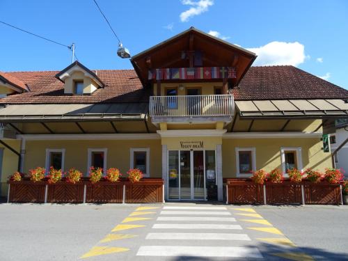 Dol pri Ljubljani Hotel | Hotel Vegov Hram