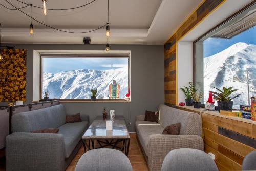Kazbegi Hotel | Hotel VERANDA