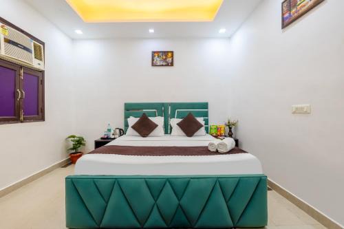 Noida Hotel | Hotel Warm Welcome - Noida Sector 20