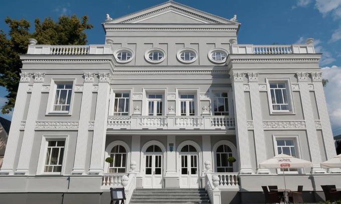 Kielce Hotel | Hotel Willa Hueta