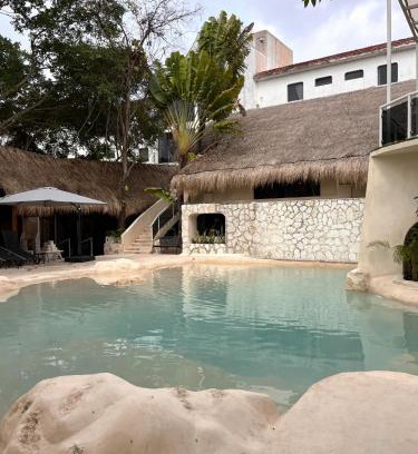Downtown Cancun Hotel | Hotel Xbalamqué & Spa Cancún Centro