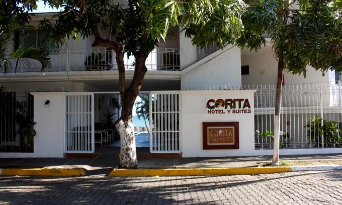 Bucerias Hotel | Hotel y Suites Corita