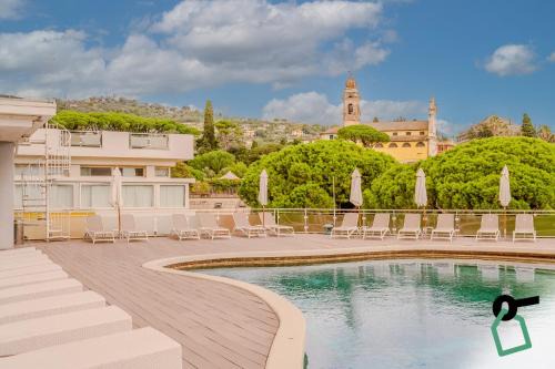 Santa Margherita Ligure Hotel | Hotiday Santa Margherita Porto