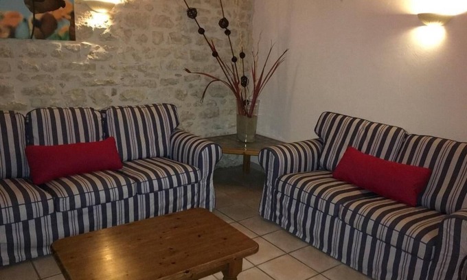 Ternant Apartamento | House 13 sleeps 5 2 bathrooms