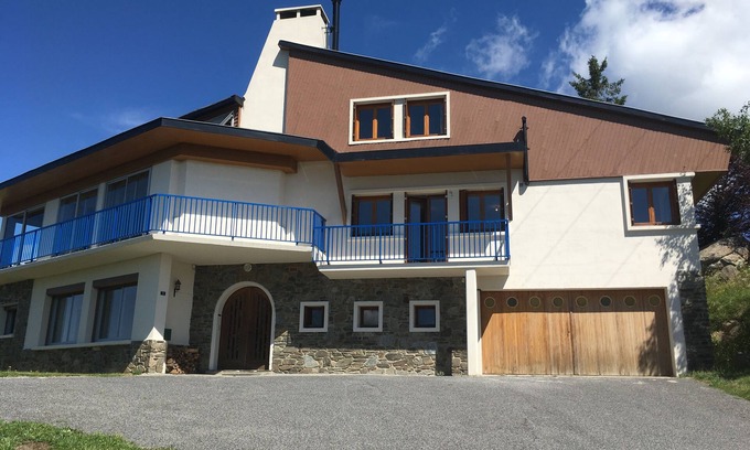 Font-Romeu-Odeillo-Via Casa | Casa de 20 camas en el abuelo, 8 habitaciones, 5 baños, 300 m2.
