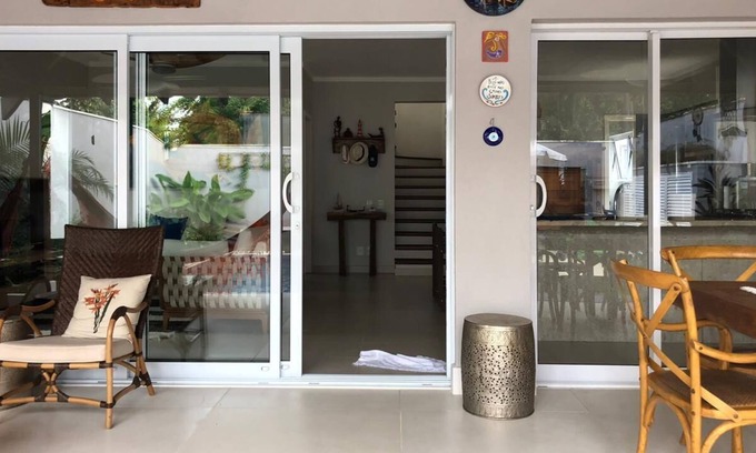 Barra do Una Casa | Casa a 300 metros de la playa, con zona de barbacoa, piscina y sauna.