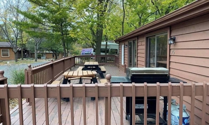 Put-in-Bay Cabina | House 70 Oasis