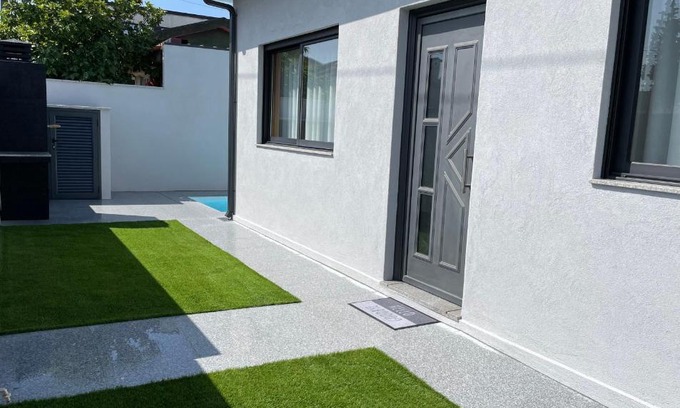 Pevidem Casa | House 9 Guimarães