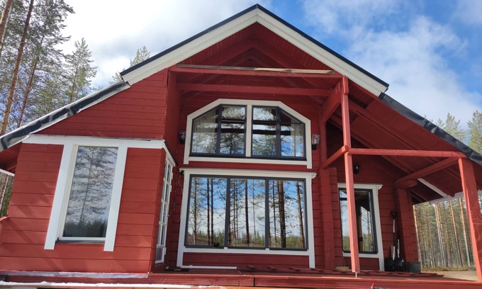 Kaavi Casa | House and sauna by the lake
