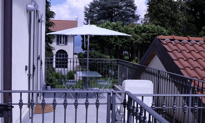 Quassa Apartamento | casa en el lago con piscina