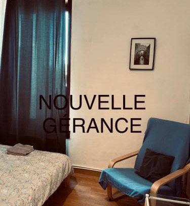 Montigny-le-Tilleul Cama Y Desayuno | House