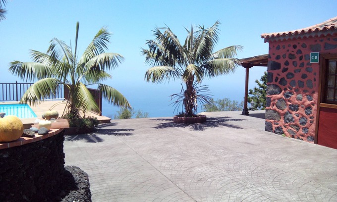 Tijarafe Cabaña | CASA CON BELLAS VISTAS AL MAR Y ALAS MONTAÑAS
