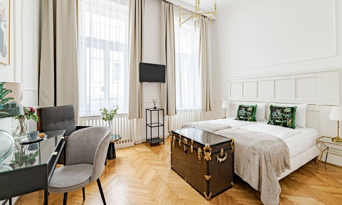 Palace District Hotel | House Beletage-Boutique Hotel