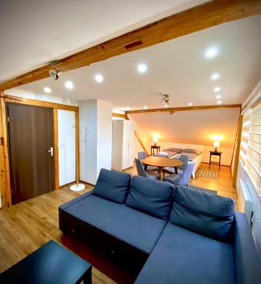 Seliste Casa | House by the River