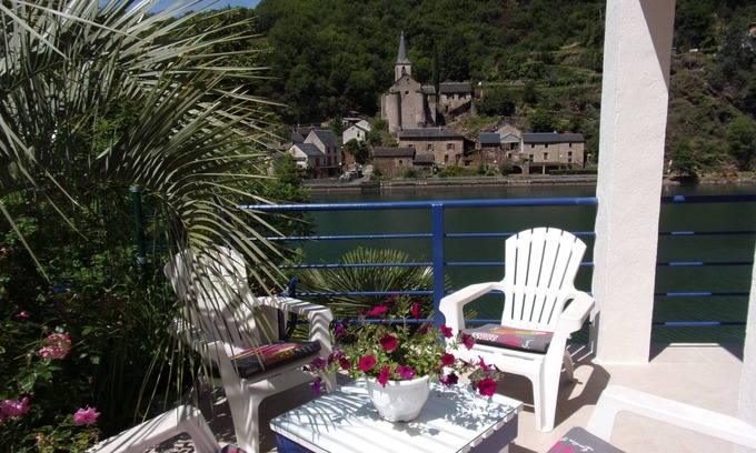 Requista Casa | Casa junto al río Tarn, calma, descanso, familia ideal 4 personas