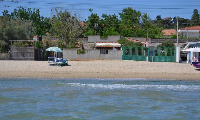 Ortona Casa | casa junto al mar con acceso privado disponible desde el 1 de abril