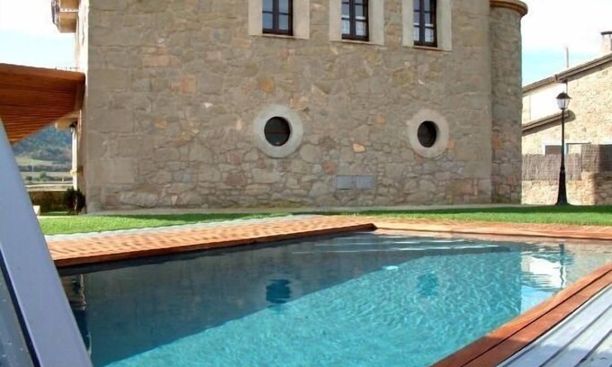 Montmajor Cabaña | Casa CAL PAIROT- PISCINA CUBIERTA CLIMATIZADA