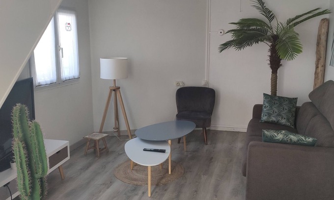 La Tranche-sur-Mer Casa | House center ville la tranche sur mer, 4 rooms, sleeps 6