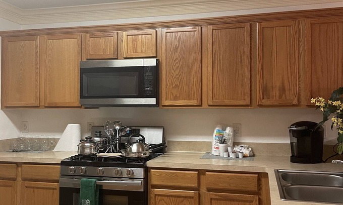 Southbelt/Ellington Casa | House close to Hobby/downtown/ mall