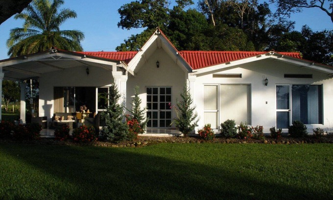 Acacias Casa | Casa campestre llanos de Colombia
