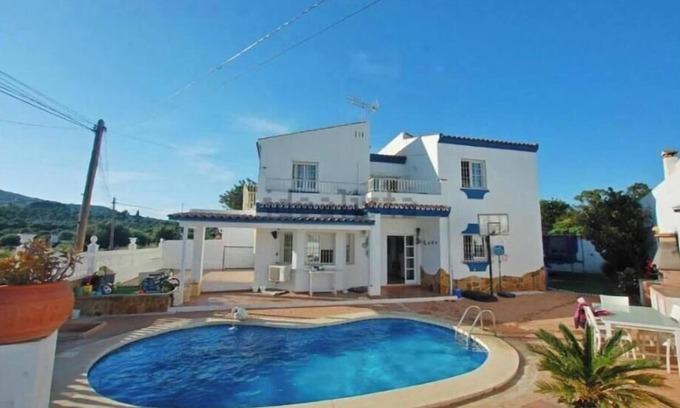 Churriana Villa | House Famara,in Malaga for family and friends pool