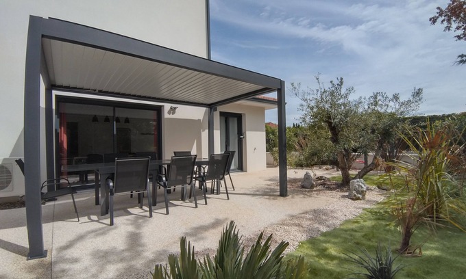 Tignieu-Jameyzieu Casa | House for 12 people Classified 3 stars at the Gîte de France near Lyon