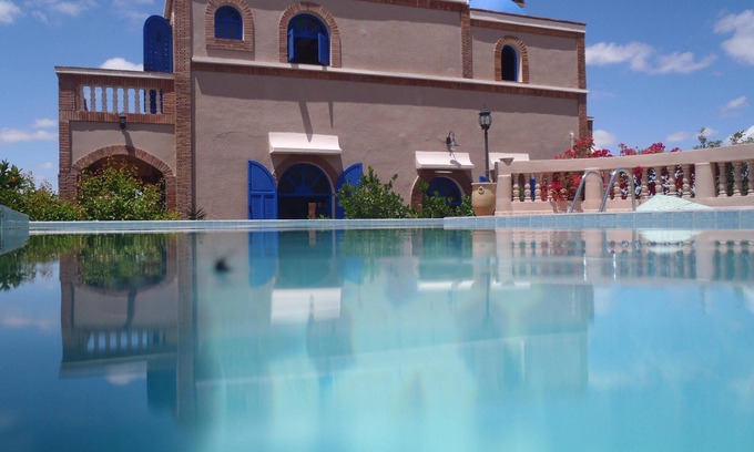 Sidi Abdallah Ghiat Casa | Casa para familias con sabor bereber que no se pasa por alto el paraíso de la paz!