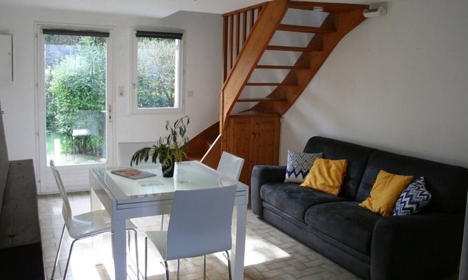 Larmor-Baden Casa | House