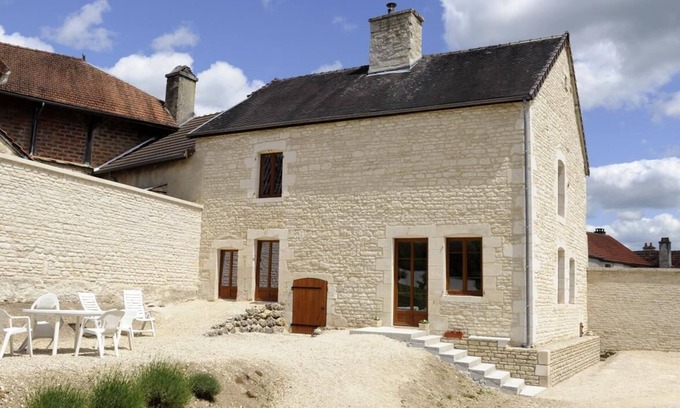Les Riceys Casa | House