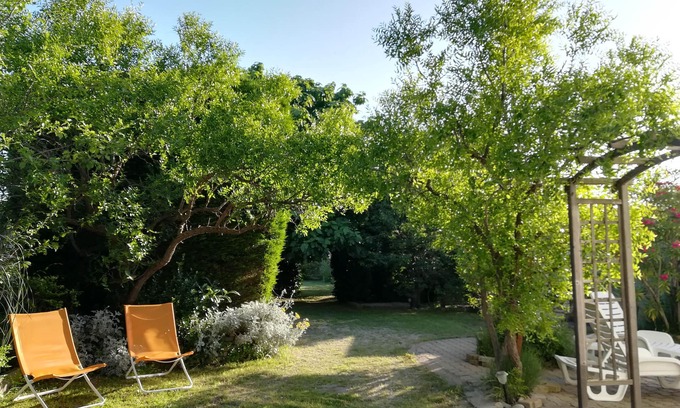 Port-Saint-Louis-du-Rhone Villa | Casa con jardín