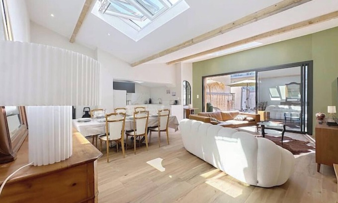 Saint-Georges-de-Didonne Casa | House 100m from the beach and town center