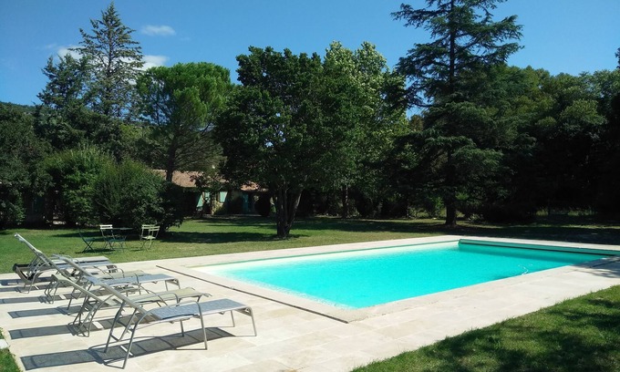 Saint-Martin-de-Castillon Casa | Casa con piscina en el corazón del Luberon