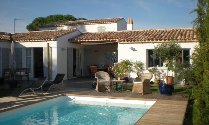La Couarde-sur-Mer Casa | Casa llena de encanto en el Couarde sur mer en el corazón de la Isla de Ré