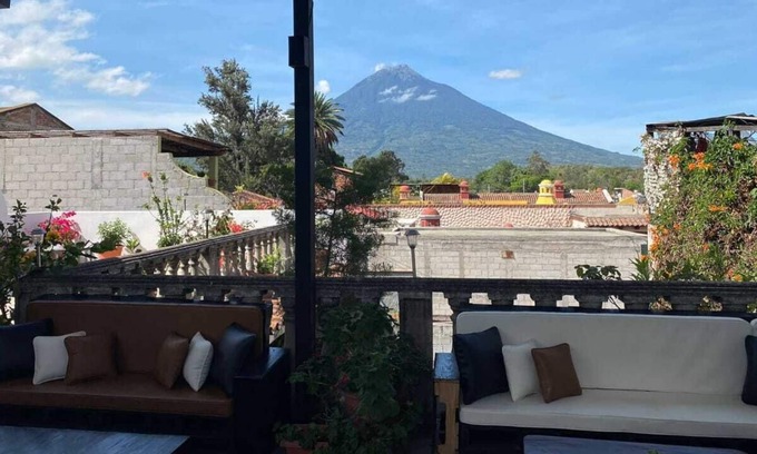 Antigua Guatemala Casa | Casa Quetzalli, En Antigua Guatemala a 2 cuadras de las ruinas de la Recolección